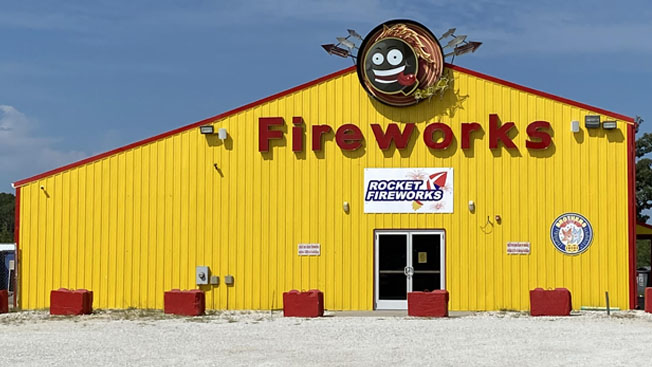 Fireworks importers